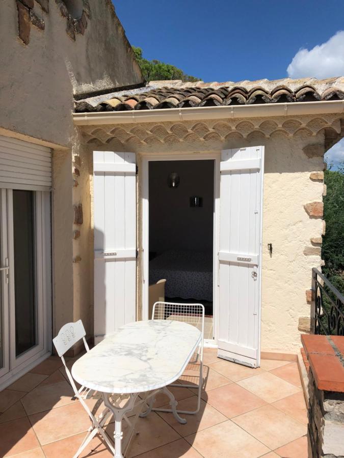 La Garriniere Bed and Breakfast Saint-Raphaël Εξωτερικό φωτογραφία