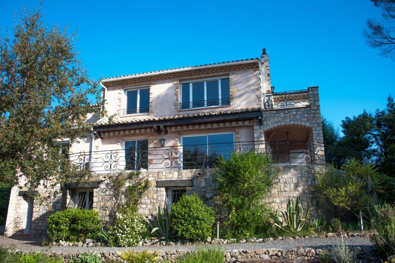 La Garriniere Bed and Breakfast Saint-Raphaël Εξωτερικό φωτογραφία