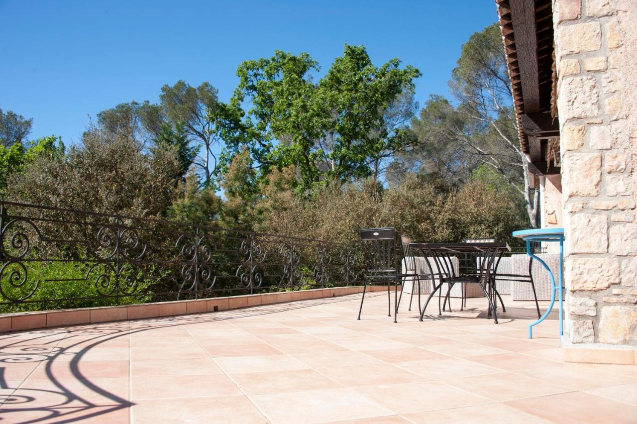 La Garriniere Bed and Breakfast Saint-Raphaël Εξωτερικό φωτογραφία